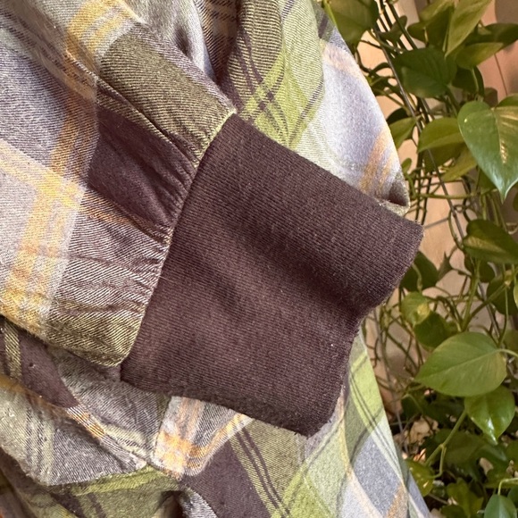 Juicy Couture Green and Black Plaid Blouse - Picture 6 of 10